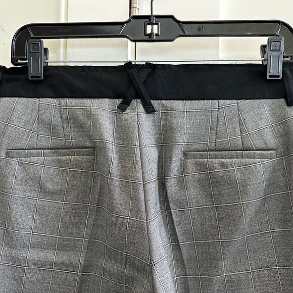 Each Other gray dress pants with writing down the side of the leg in size large - Picture 14 of 15